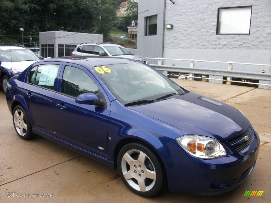 2006 Cobalt SS Sedan - Laser Blue Metallic / Gray photo #3