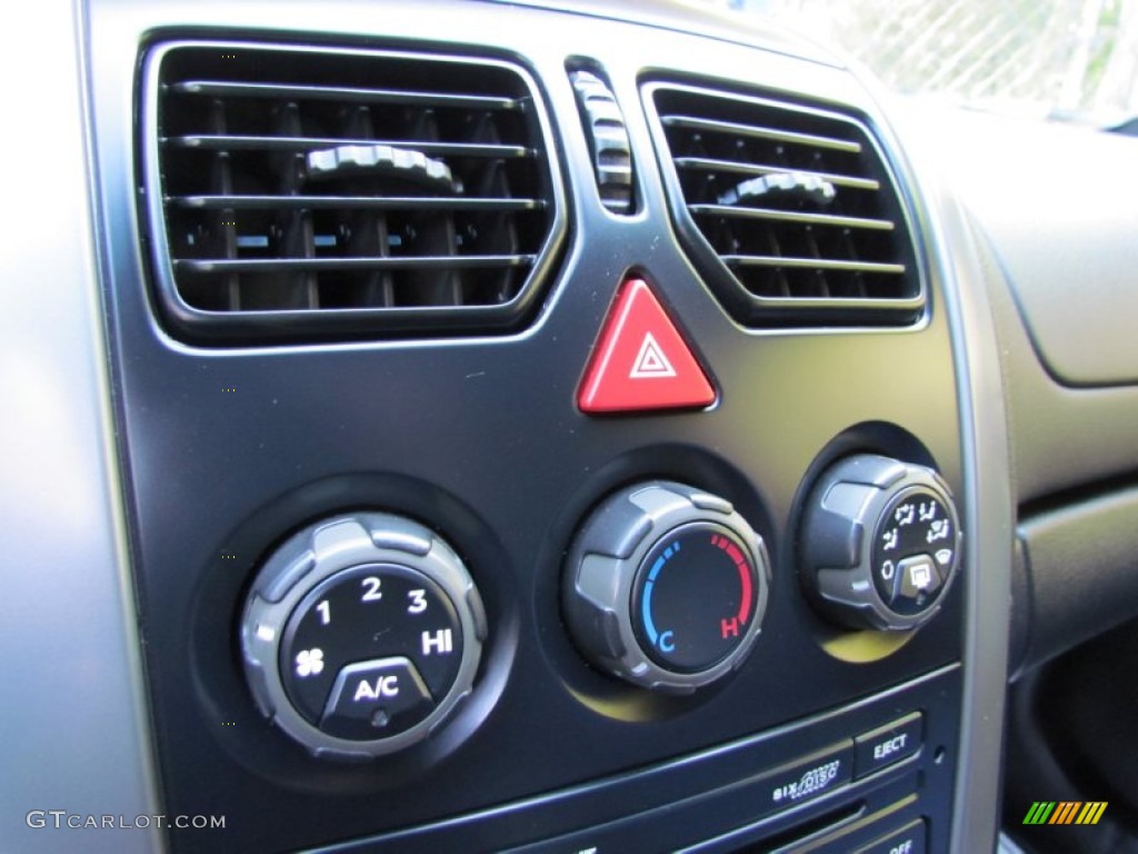 2005 Pontiac GTO Coupe Controls Photo #70833252