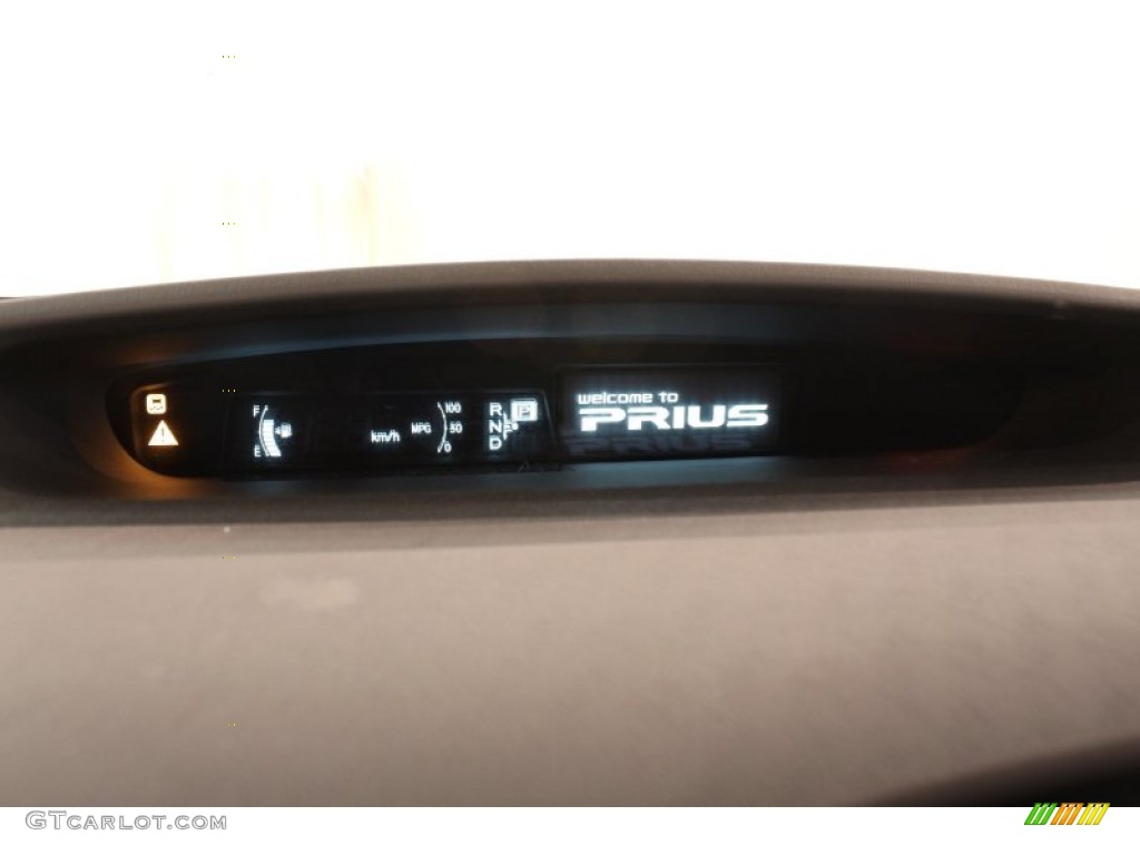 2010 Prius Hybrid IV - Barcelona Red Metallic / Bisque photo #12