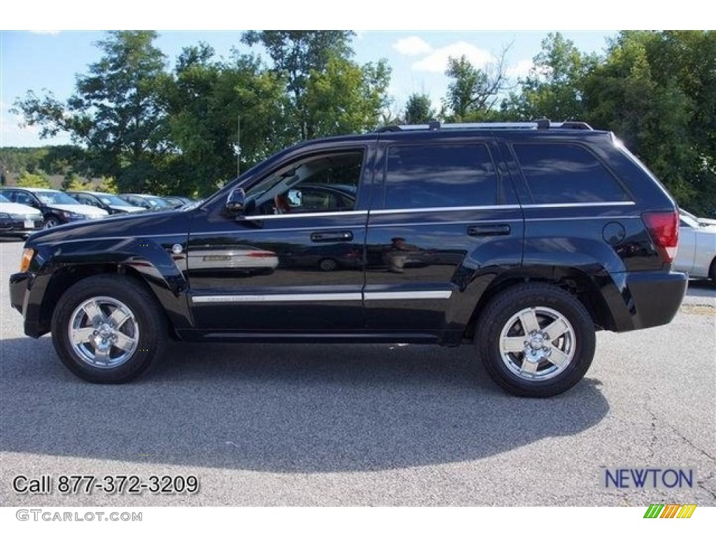 2007 Grand Cherokee Overland 4x4 - Black / Medium Slate Gray photo #10