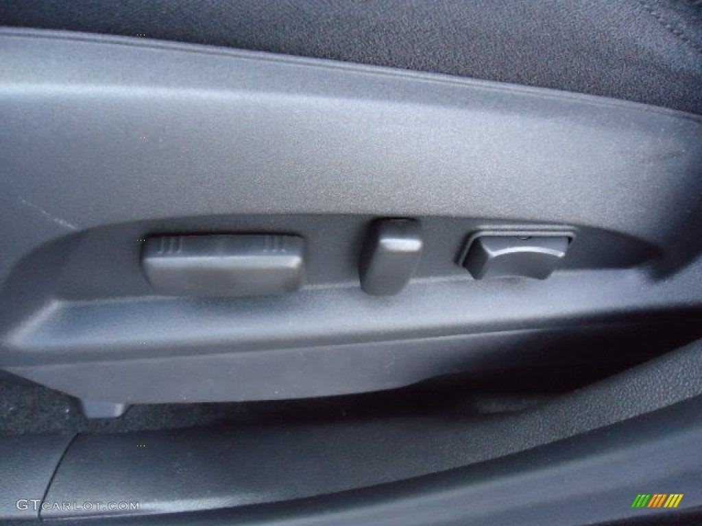 2013 Chevrolet Equinox LT AWD Controls Photo #70837209