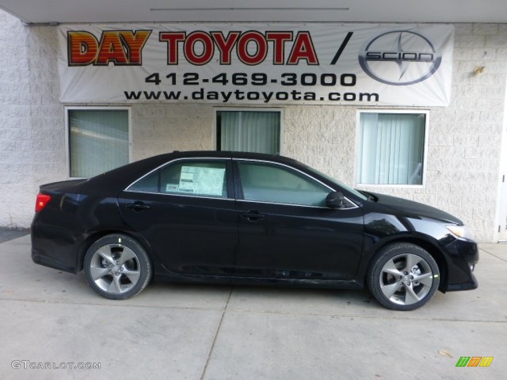 2012 Camry SE - Attitude Black Metallic / Black photo #1