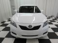 Super White - Camry SE Photo No. 2