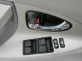 Super White - Camry SE Photo No. 11