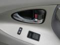 Super White - Camry SE Photo No. 21