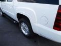 Summit White - Suburban LT 4x4 Photo No. 4