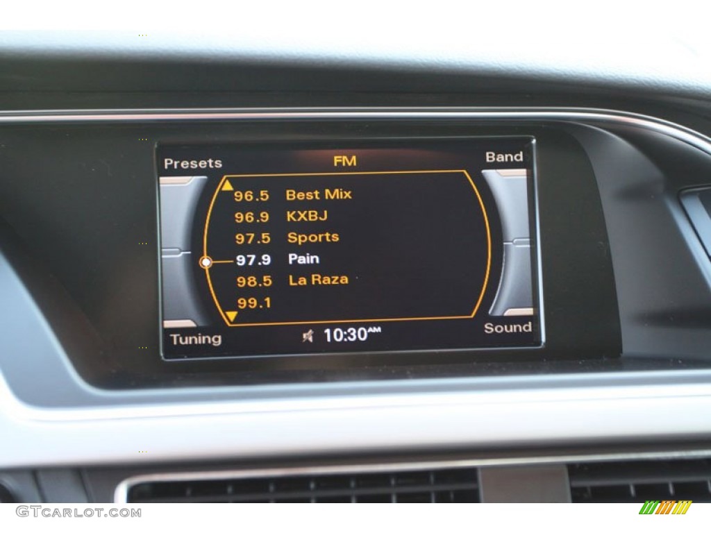 2013 Audi A5 2.0T quattro Coupe Audio System Photo #70841796