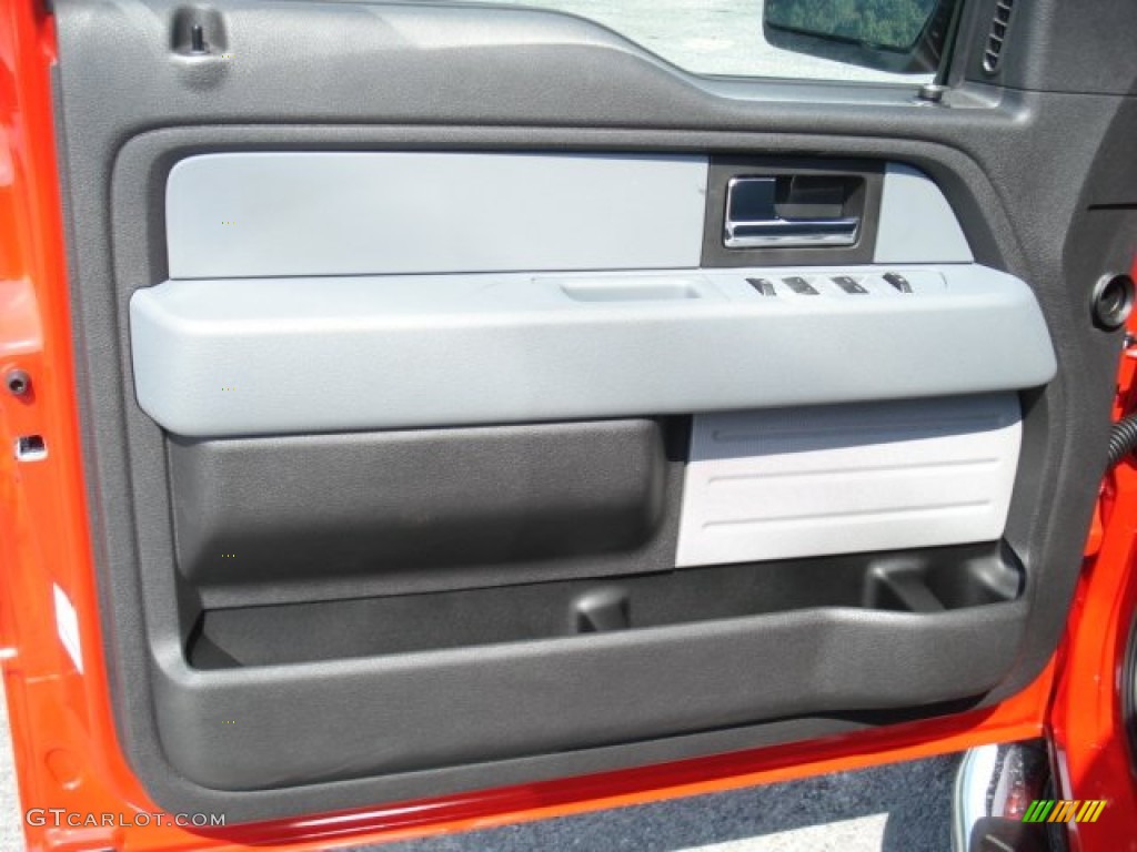 2013 Ford F150 STX SuperCab 4x4 Steel Gray Door Panel Photo #70843656