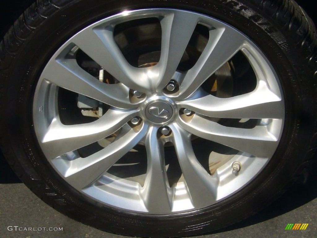 2010 Infiniti M 45 Sedan Wheel Photos