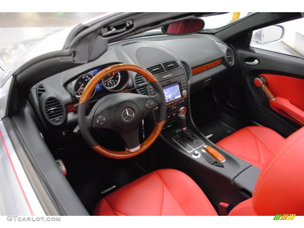 Red Interior 2010 Mercedes-Benz SLK 350 Roadster Photo #70844934