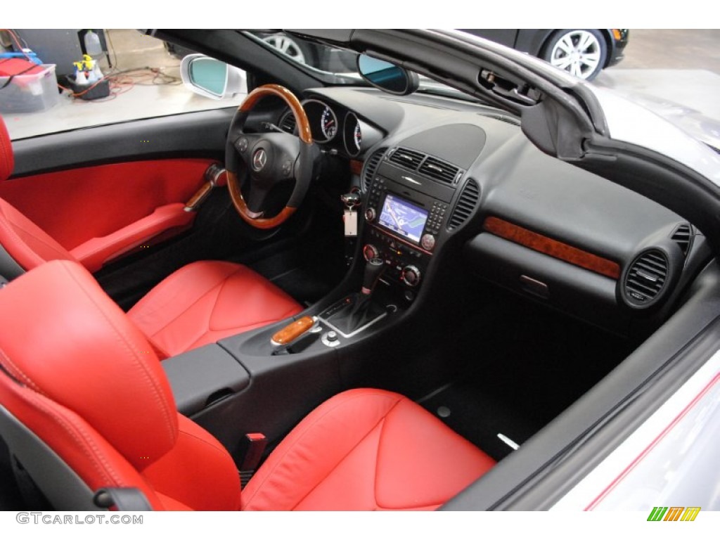 Red Interior 2010 Mercedes-Benz SLK 350 Roadster Photo #70844997