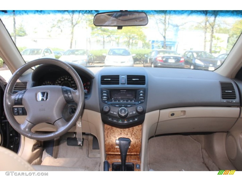 2005 Accord EX-L V6 Sedan - Nighthawk Black Pearl / Ivory photo #12