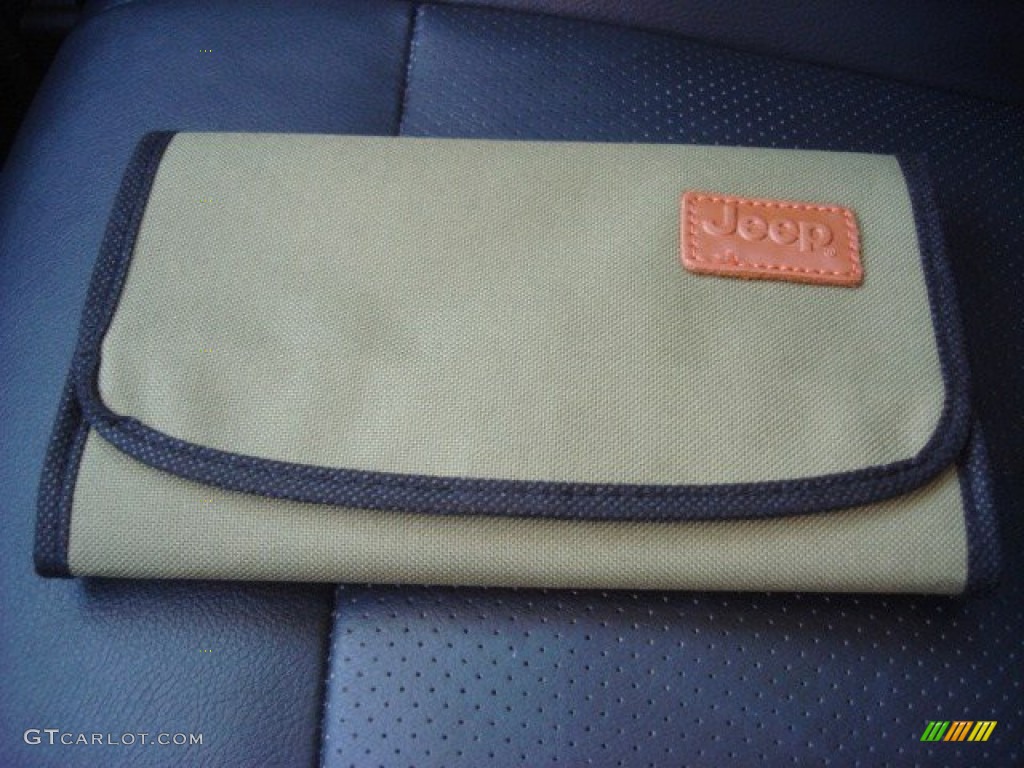 2011 Liberty Renegade 4x4 - Natural Green Metallic / Dark Slate Gray photo #24