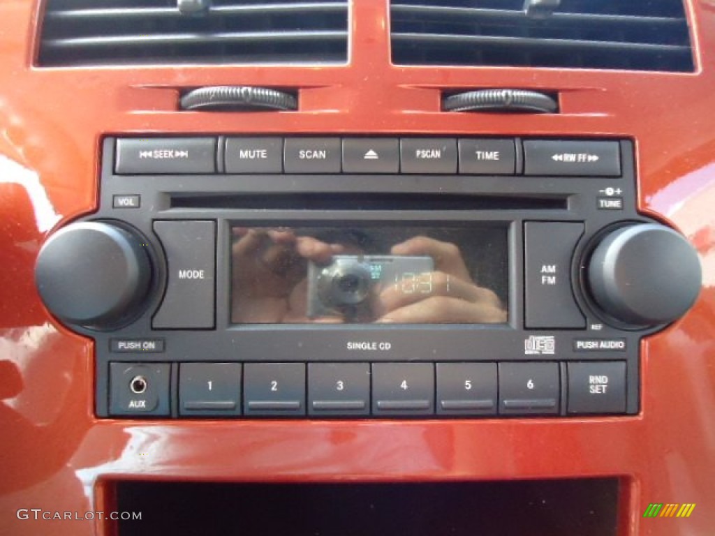 2007 Dodge Caliber R/T AWD Audio System Photo #70853784