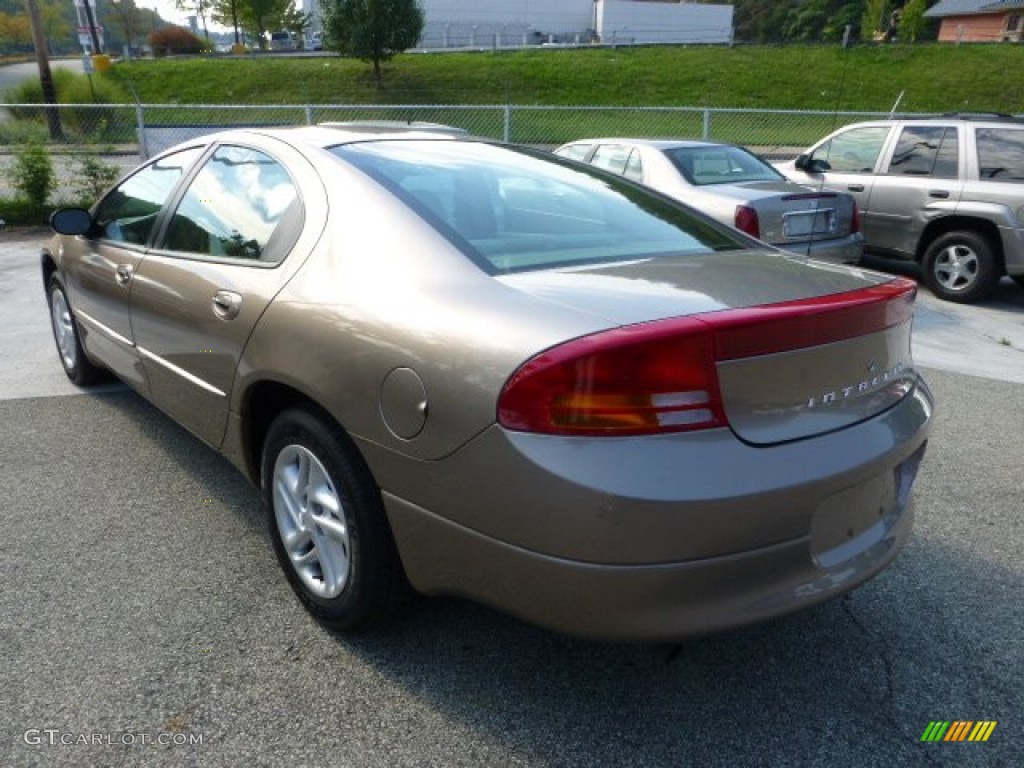 2000 Intrepid  - Cinnamon Glaze Metallic / Camel Tan photo #2