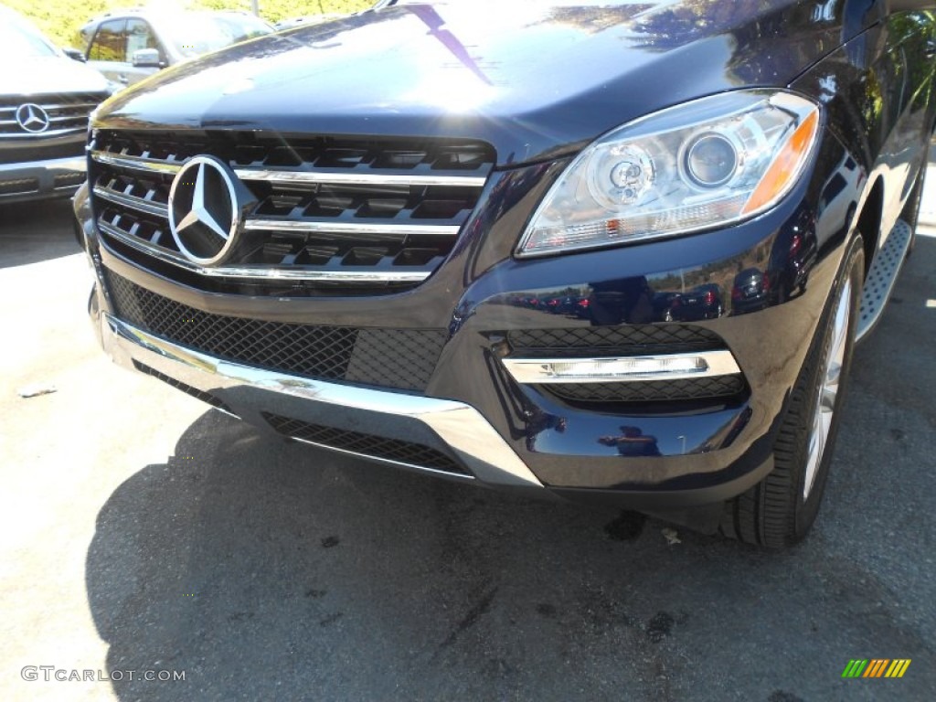 2013 ML 350 4Matic - Lunar Blue Metallic / Almond Beige photo #5