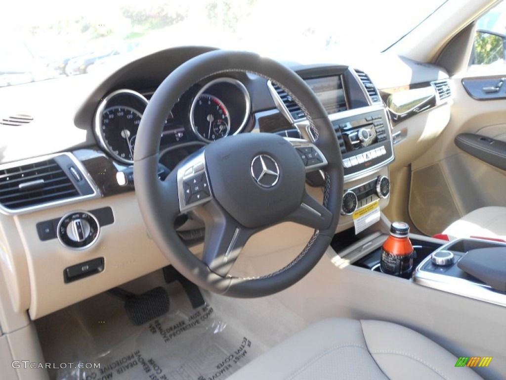 2013 ML 350 4Matic - Lunar Blue Metallic / Almond Beige photo #7