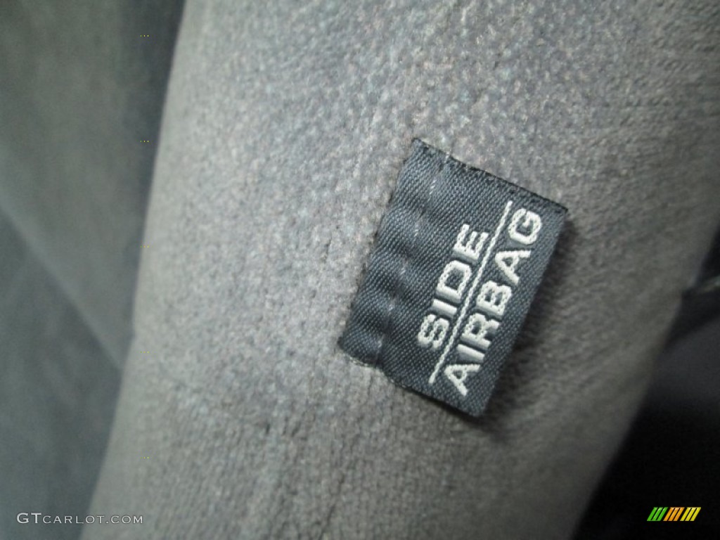 2004 Pilot EX 4WD - Midnight Blue Metallic / Gray photo #24