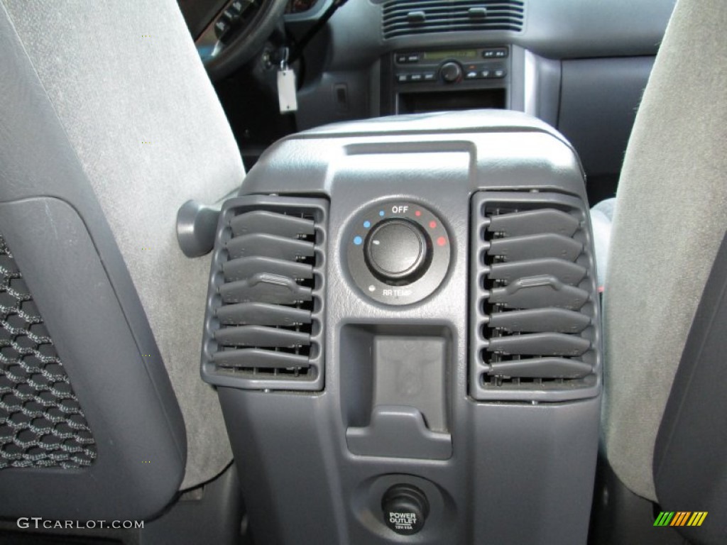 2004 Pilot EX 4WD - Midnight Blue Metallic / Gray photo #25