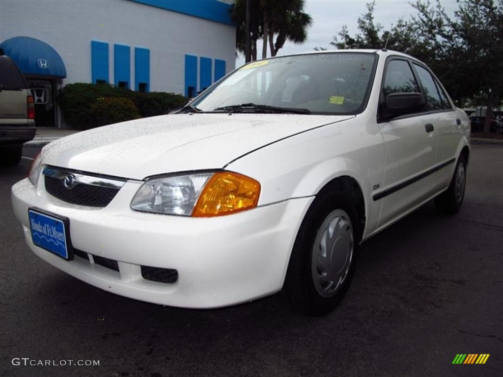 1999 Protege DX - White / Beige photo #7