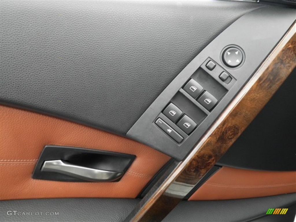 2007 BMW 5 Series 530i Sedan Controls Photo #70860369
