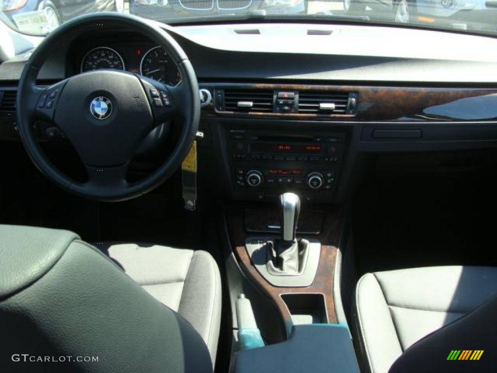 2007 3 Series 328i Sedan - Jet Black / Black photo #12