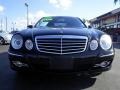 Black - E 350 Sedan Photo No. 5