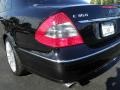 Black - E 350 Sedan Photo No. 15