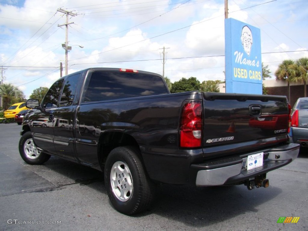 2004 Silverado 1500 LS Extended Cab - Dark Gray Metallic / Dark Charcoal photo #23