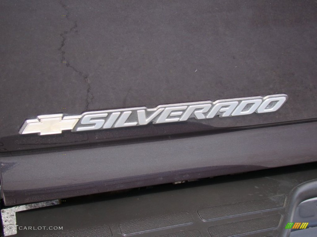 2004 Silverado 1500 LS Extended Cab - Dark Gray Metallic / Dark Charcoal photo #24