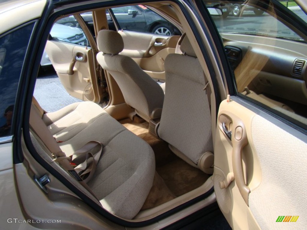 Medium Tan Interior 2000 Saturn L Series LS Sedan Photo #70865464