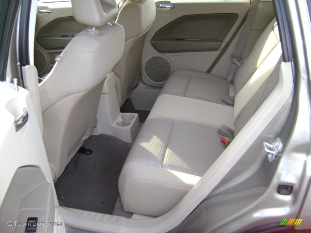 Pastel Pebble Beige Interior 2008 Dodge Caliber SXT Photo #70865704