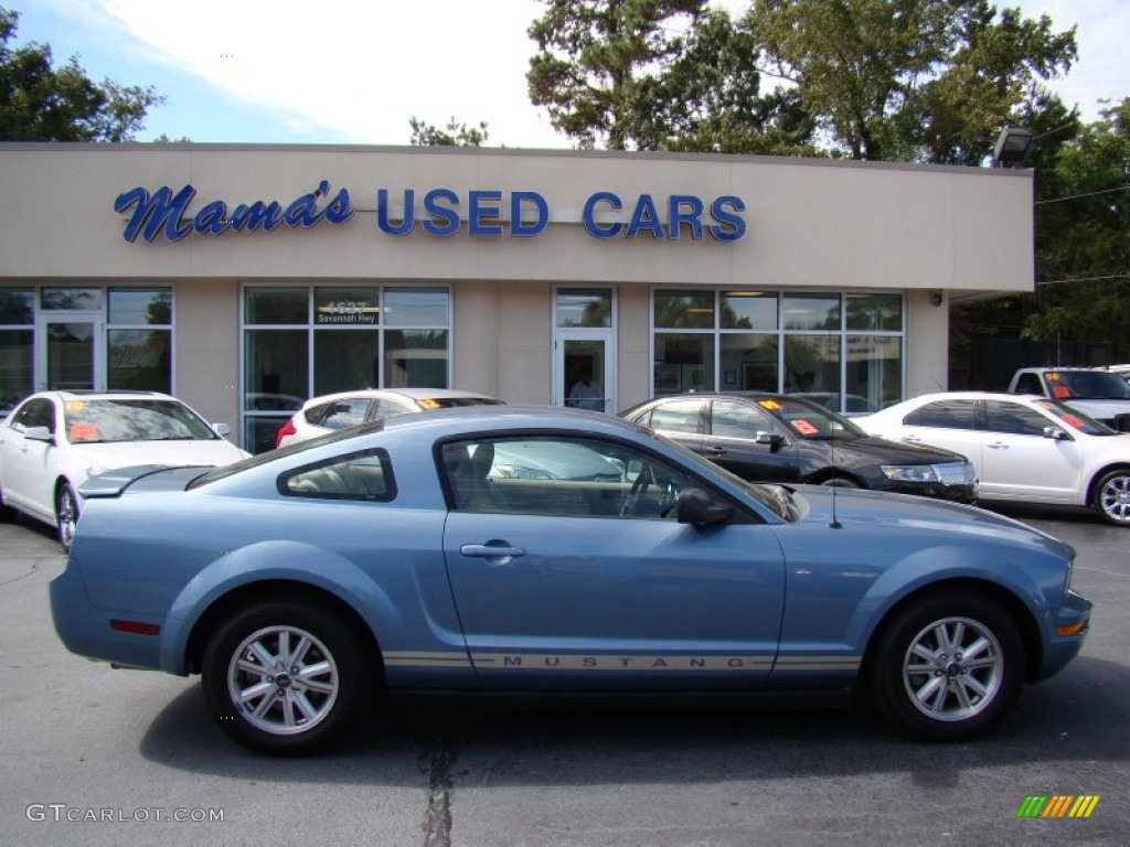 2007 Mustang V6 Deluxe Coupe - Windveil Blue Metallic / Medium Parchment photo #1