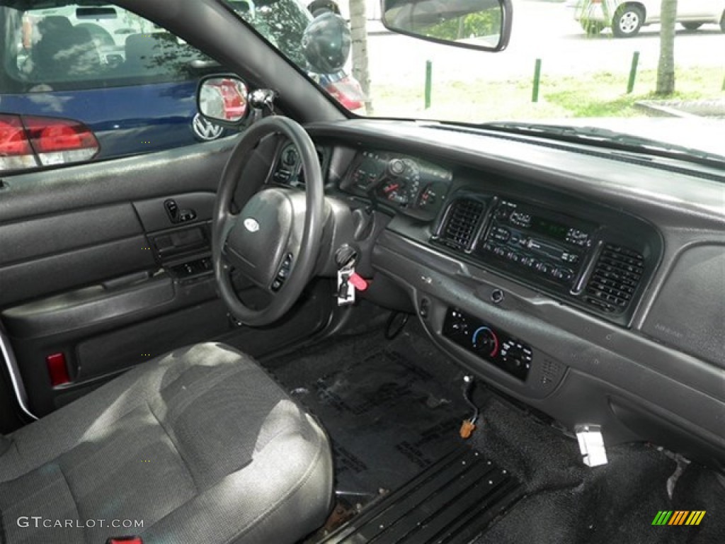 Dark Charcoal Interior 2003 Ford Crown Victoria Police Interceptor Photo #70869029