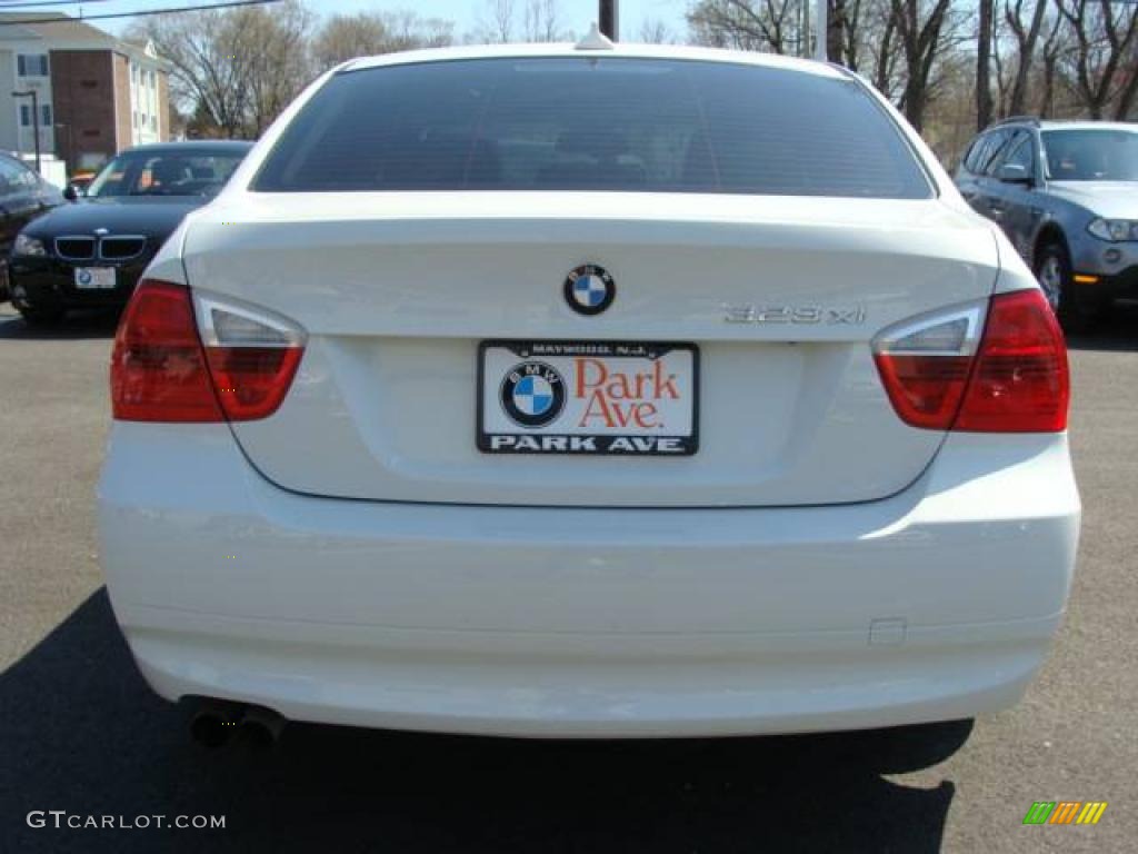 2007 3 Series 328xi Sedan - Alpine White / Black photo #7