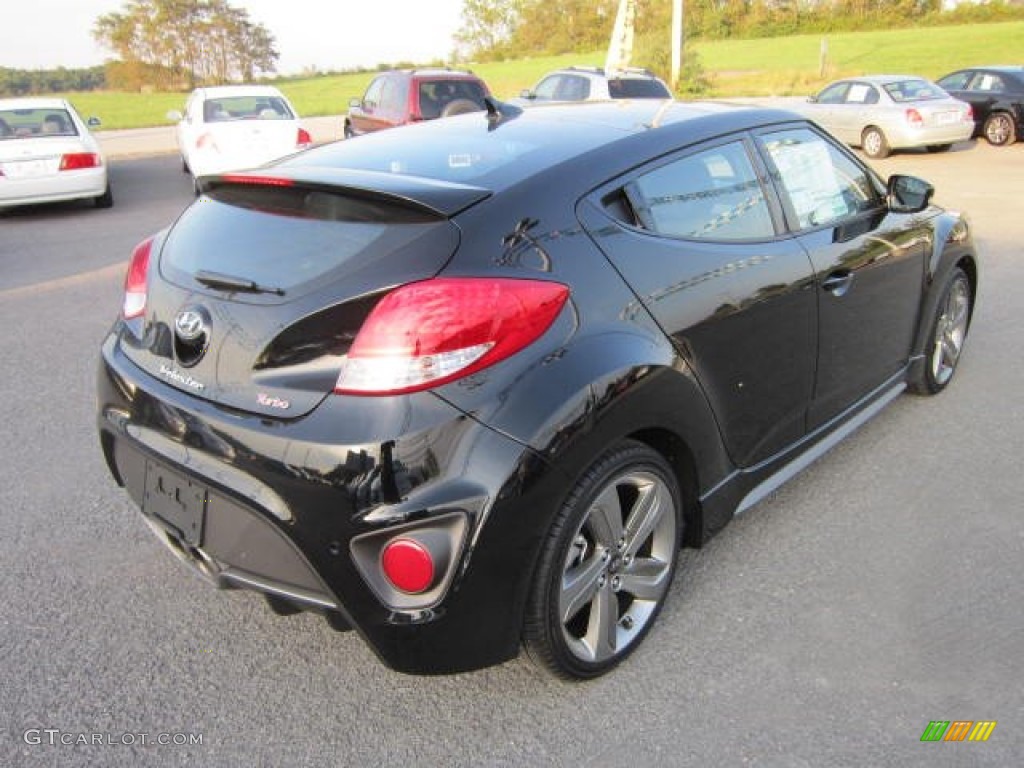 2013 Hyundai Veloster Turbo Parts Photos