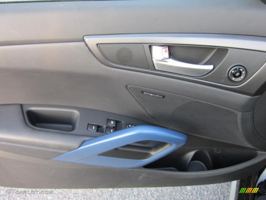 2013 Hyundai Veloster Turbo Blue Door Panel Photo #70874146