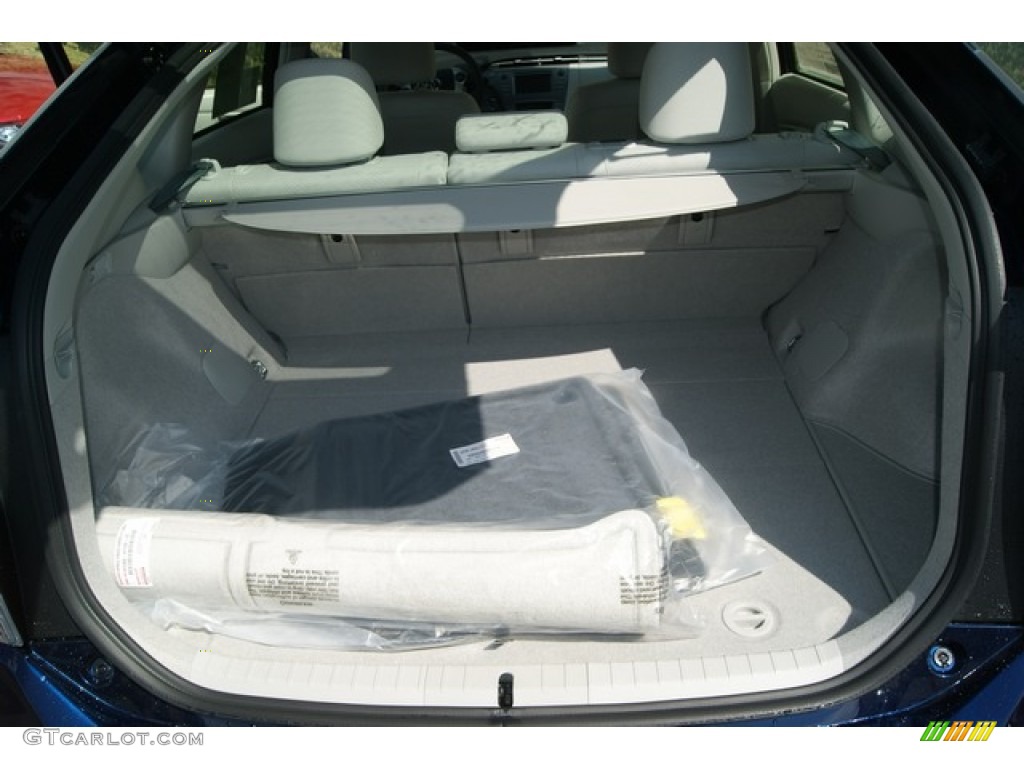 2012 Prius 3rd Gen Two Hybrid - Nautical Blue Metallic / Misty Gray photo #8