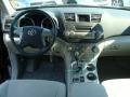 2010 Black Toyota Highlander V6 4WD  photo #9