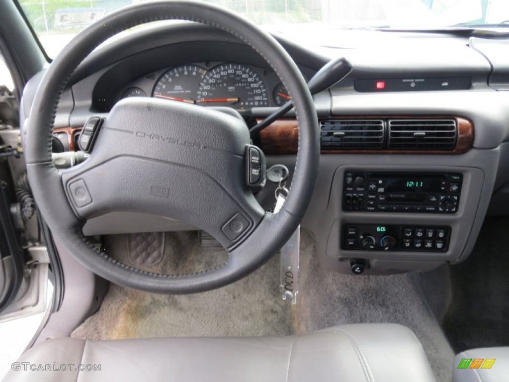 1997 Chrysler Concorde LXi Dashboard Photos