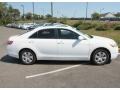 Super White - Camry LE Photo No. 4