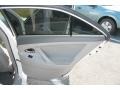 Super White - Camry LE Photo No. 18