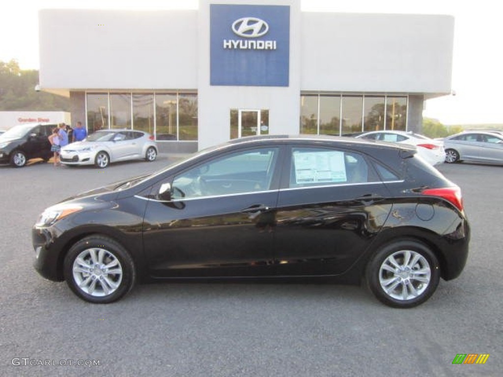 2013 Elantra GT - Black Noir Pearl / Black photo #4