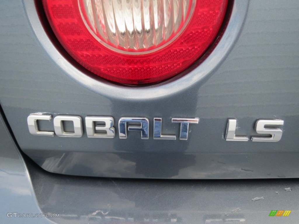 2005 Cobalt LS Coupe - Blue Granite Metallic / Ebony photo #17