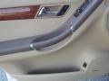 Alabaster White - R 350 4Matic Photo No. 10