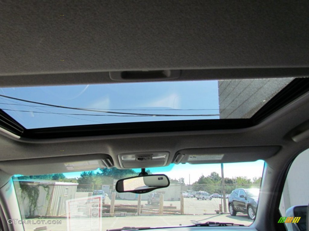 2006 Highlander Hybrid Limited 4WD - Millenium Silver Metallic / Ash Gray photo #8