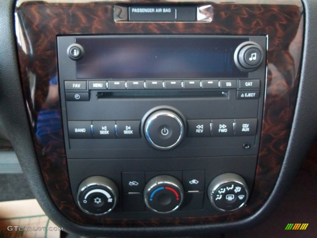 2013 Chevrolet Impala LS Controls Photo #70882489