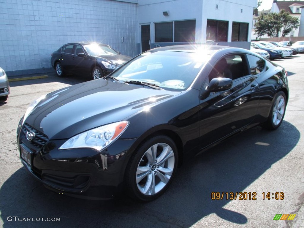 2011 Genesis Coupe 2.0T - Bathurst Black / Black Cloth photo #1