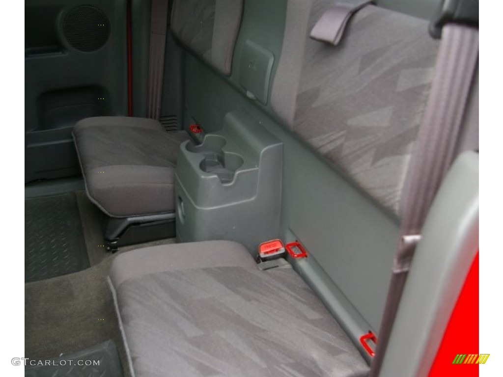 2005 Colorado Z71 Extended Cab 4x4 - Victory Red / Very Dark Pewter photo #3