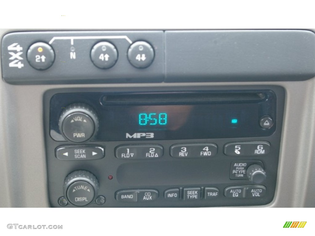 2005 Colorado Z71 Extended Cab 4x4 - Victory Red / Very Dark Pewter photo #4